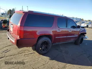 2011 Cadillac Escalade ESV Premium z VIN 1GYS4JEF1BR180906, wystawiony jako Copart lot #83819474 z przebiegiem 188 655 mil mil oraz Czysty tytuł • Clean title. Historia ofert i sprzedaży dostępna na DreamBid. Obrazek 3.