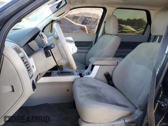2011 Mercury Mariner с VIN 4M2CN8B76BKJ01102, выставлен на аукционе Copart как лот 88304515 с пробегом 109 684 миль миль и Списание • Salvage title. История ставок и продаж доступна на DreamBid. Изображение 7.