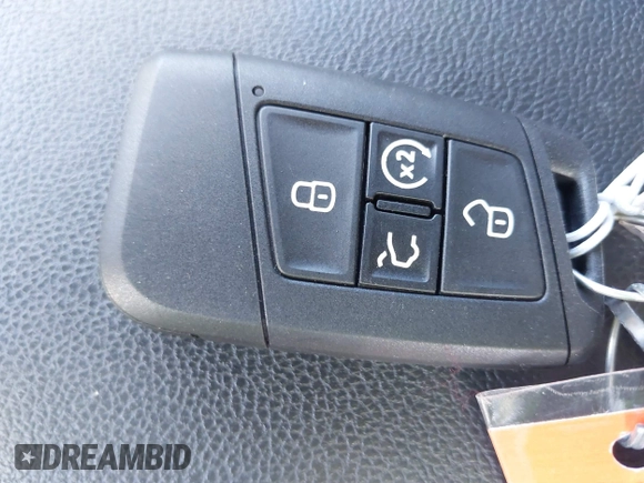 2024 Volkswagen Tiguan SE z VIN 3VVMB7AX0RM048335, wystawiony jako IAAI lot #41810972 z przebiegiem 29 467 mil mil oraz . Historia ofert i sprzedaży dostępna na DreamBid. Obrazek 11.