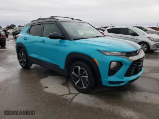 2021 Chevrolet TrailBlazer RS with VIN KL79MTSL5MB082786, listed as a Copart auction lot 43318565 with 0 mi miles and Salvage Title. Bid and sale history available at carsss.com. Image 4.