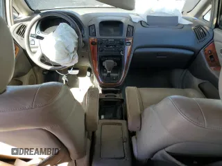 2000 Lexus RX 300 with VIN JT6HF10U2Y0127765, listed as a Copart auction lot 77489974 with 227,791 mi miles and Salvage Title. Bid and sale history available at carsss.com. Image 8.