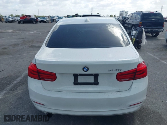 2018 BMW 3 Series 320i with VIN WBA8A9C5XJAH12264, listed as a IAAI auction lot 41947856 with 108,785 mi miles. Bid and sale history available at carsss.com. Image 16.