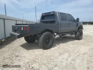 2002 Ford Super Duty F-250 XL with VIN 1FTNW21F52EC74397, listed as a Copart auction lot 49343205 with 0 mi miles and Salvage Title. Bid and sale history available at carsss.com. Image 3.