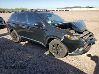 2018 Mitsubishi Outlander SE with VIN JA4AD3A39JZ022167, listed as a Copart auction lot 57228095 with 111,104 mi miles and Salvage title. Bid and sale history available at DreamBid. Image 4.