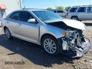 2012 Toyota Camry L z VIN 4T4BF1FK7CR253577, wystawiony jako IAAI lot #42075361 z przebiegiem 134 943 mil mil oraz . Historia ofert i sprzedaży dostępna na DreamBid. Obrazek 1.