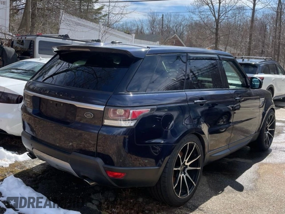 2014 Land Rover Range Rover Sport HSE with VIN SALWR2WF9EA321925, listed as a IAAI auction lot 42160723 with 137,961 mi miles. Bid and sale history available at carsss.com. Image 4.
