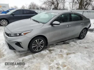 2023 Kia Forte GT-Line with VIN 3KPF34AD7PE577930, listed as a Copart auction lot 87468404 with 60,905 mi miles and Salvage Title. Bid and sale history available at carsss.com. Image 1.