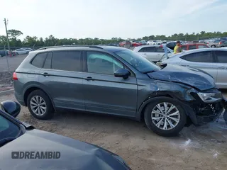 2020 Volkswagen Tiguan S с VIN 3VV1B7AX5LM151924, выставлен на аукционе IAAI как лот 42084869 с пробегом 74 176 миль миль и . История ставок и продаж доступна на DreamBid. Изображение 13.