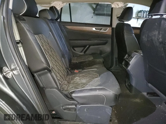 2024 Volkswagen Atlas SEL Premium R-Line с VIN 1V2FR2CA2RC604658, выставлен на аукционе Copart как лот 50166405 с пробегом 15 897 миль миль и Чистый • Clean title. История ставок и продаж доступна на DreamBid. Изображение 11.