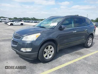 2012 Chevrolet Traverse 1LT z VIN 1GNKVGED1CJ337359, wystawiony jako IAAI lot #42101429 z przebiegiem 196 445 mil mil oraz . Historia ofert i sprzedaży dostępna na DreamBid. Obrazek 2.