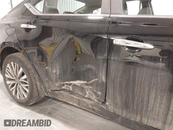 2025 Nissan Altima SV with VIN 1N4BL4DW7SN323575, listed as a IAAI auction lot 41603252 with 5,779 mi miles and . Bid and sale history available at DreamBid. Image 6.