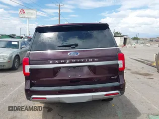 2024 Ford Expedition Max XLT with VIN 1FMJK1H85REA41962, listed as a IAAI auction lot 42737239 with 40,724 mi miles and . Bid and sale history available at DreamBid. Image 17.