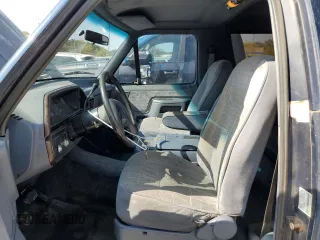 1991 Ford Bronco XL with VIN 1FMEU15N3MLA66613, listed as a Copart auction lot 70468054 with 49,743 mi miles and Non Repairable. Bid and sale history available at carsss.com. Image 7.