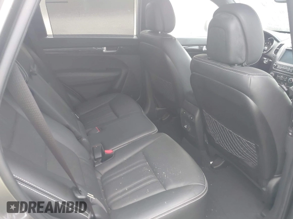 2014 Kia Sorento SX with VIN 5XYKW4A75EG440789, listed as a IAAI auction lot 41937425 with 103,104 mi miles. Bid and sale history available at carsss.com. Image 8.