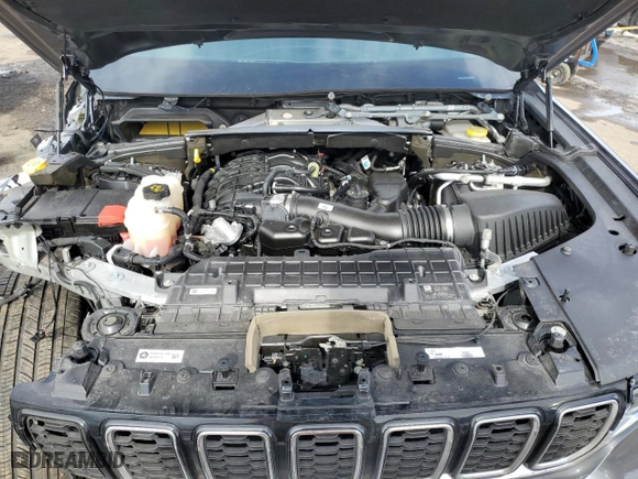 2022 Jeep Grand Cherokee L Limited with VIN 1C4RJJBG7N8608577, listed as a Copart auction lot 46044615 with 26,185 mi miles and Salvage Title. Bid and sale history available at carsss.com. Image 12.