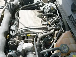 2004 Chevrolet Malibu Maxx LS z VIN 1G1ZT62824F197303, wystawiony jako IAAI lot #41890752 z przebiegiem 92 900 mil mil oraz . Historia ofert i sprzedaży dostępna na DreamBid. Obrazek 20.