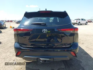 2024 Toyota Highlander LE with VIN 5TDKDRBH7RS540914, listed as a IAAI auction lot 42552324 with 20,487 mi miles and . Bid and sale history available at DreamBid. Image 17.
