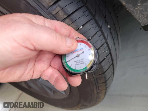 2024 Volkswagen Tiguan SE с VIN 3VV3B7AX0RM097417, выставлен на аукционе IAAI как лот 42850740 с пробегом 27 759 миль миль и . История ставок и продаж доступна на DreamBid. Изображение 2.