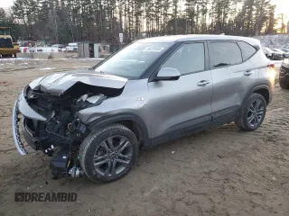 2021 Kia Seltos LX z VIN KNDEPCAA1M7144535, wystawiony jako Copart lot #86722334 z przebiegiem 51 158 mil mil oraz Szkoda całkowita • Salvage title. Historia ofert i sprzedaży dostępna na DreamBid. Obrazek 1.