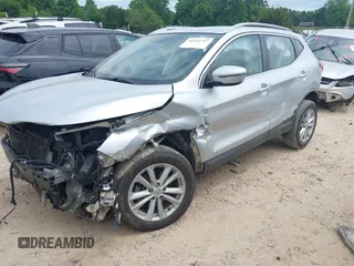 2017 Nissan Rogue SV with VIN JN1BJ1CP4HW011373, listed as a IAAI auction lot 42314757 with 236,741 mi miles and . Bid and sale history available at DreamBid. Image 17.