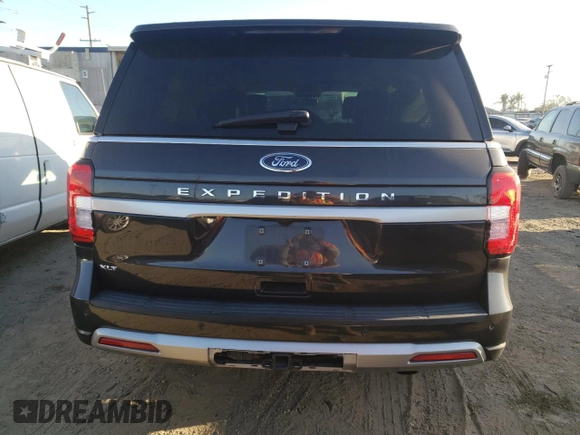 2022 Ford Expedition XLT with VIN 1FMJU1JT8NEA19988, listed as a Copart auction lot 47071225 with 43,436 mi miles and Salvage Title. Bid and sale history available at carsss.com. Image 6.