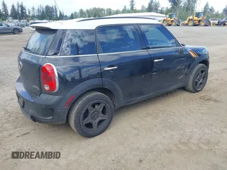 2012 MINI Countryman S with VIN WMWZC5C59CWM12757, listed as a IAAI auction lot 42276546 with 159,772 mi miles and . Bid and sale history available at DreamBid. Image 4.