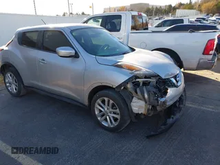 2016 Nissan Juke S with VIN JN8AF5MR6GT607994, listed as a IAAI auction lot 41073937 with 103,371 mi miles. Bid and sale history available at carsss.com. Image 1.