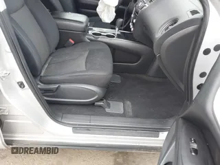 2018 Nissan Pathfinder SL with VIN 5N1DR2MN6JC612384, listed as a IAAI auction lot 41787986 with 149,247 mi miles. Bid and sale history available at carsss.com. Image 5.
