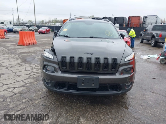 2017 Jeep Cherokee Limited with VIN 1C4PJMDB4HW664678, listed as a IAAI auction lot 39110325 with 47,880 mi miles and . Bid and sale history available at DreamBid. Image 12.