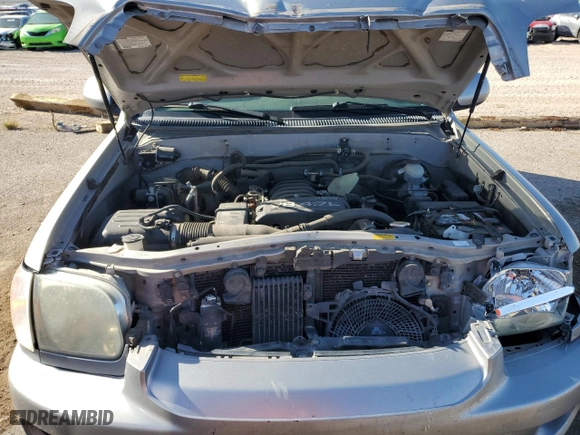 2006 Toyota Sequoia SR5 with VIN 5TDZT34A56S283438, listed as a Copart auction lot 47795345 with 294,912 mi miles and Salvage Title. Bid and sale history available at carsss.com. Image 11.
