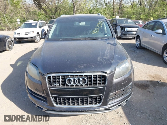 2011 Audi Q7 3.0T Premium with VIN WA1CGAFE9BD006466, listed as a IAAI auction lot 42075916 with 135,153 mi miles. Bid and sale history available at carsss.com. Image 6.