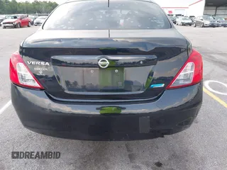 2014 Nissan Versa SV z VIN 3N1CN7AP8EL842374, wystawiony jako IAAI lot #42684858 z przebiegiem 123 734 mil mil oraz . Historia ofert i sprzedaży dostępna na DreamBid. Obrazek 13.