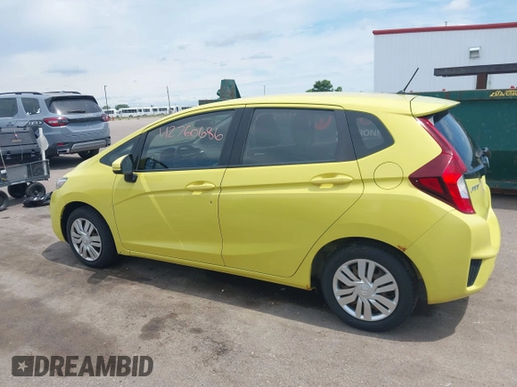 2015 Honda Fit LX z VIN 3HGGK5H58FM768970, wystawiony jako IAAI lot #42760686 z przebiegiem 89 531 mil mil oraz . Historia ofert i sprzedaży dostępna na DreamBid. Obrazek 14.
