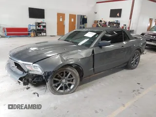 2011 Ford Mustang V6 with VIN 1ZVBP8EM4B5153112, listed as a IAAI auction lot 41891080 with 113,120 mi miles and . Bid and sale history available at DreamBid. Image 2.
