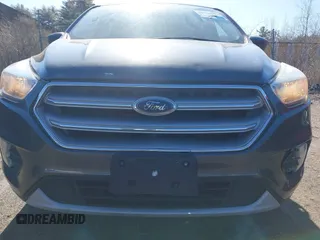 2017 Ford Escape SE with VIN 1FMCU9GD6HUC70333, listed as a IAAI auction lot 41920087 with 67,441 mi miles. Bid and sale history available at carsss.com. Image 6.