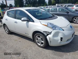 2013 Nissan LEAF SL с VIN 1N4AZ0CP8DC401681, выставлен на аукционе IAAI как лот 42594863 с пробегом 64 353 миль миль и . История ставок и продаж доступна на DreamBid. Изображение 1.