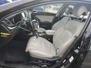2014 Kia Cadenza Premium z VIN KNALN4D74E5142310, wystawiony jako Copart lot #56832925 z przebiegiem 255 812 mil mil oraz Szkoda całkowita • Salvage title. Historia ofert i sprzedaży dostępna na DreamBid. Obrazek 7.