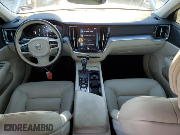 2019 Volvo S60 Momentum with VIN 7JR102FK3KG002359, listed as a Copart auction lot 44959525 with 67,493 mi miles and Salvage Title. Bid and sale history available at carsss.com. Image 8.