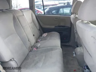 2006 Toyota Highlander Hybrid with VIN JTEEW21A760018510, listed as a IAAI auction lot 41333719 with 196,350 mi miles. Bid and sale history available at carsss.com. Image 8.