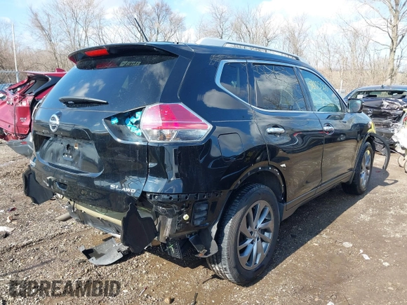 2015 Nissan Rogue SL with VIN 5N1AT2MV8FC899383, listed as a IAAI auction lot 38805565 with 95,236 mi miles and . Bid and sale history available at carsss.com. Image 4.