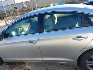 2017 Hyundai Sonata SE with VIN 5NPE24AF6HH446937, listed as a IAAI auction lot 41662562 with 180,436 mi miles. Bid and sale history available at carsss.com. Image 14.