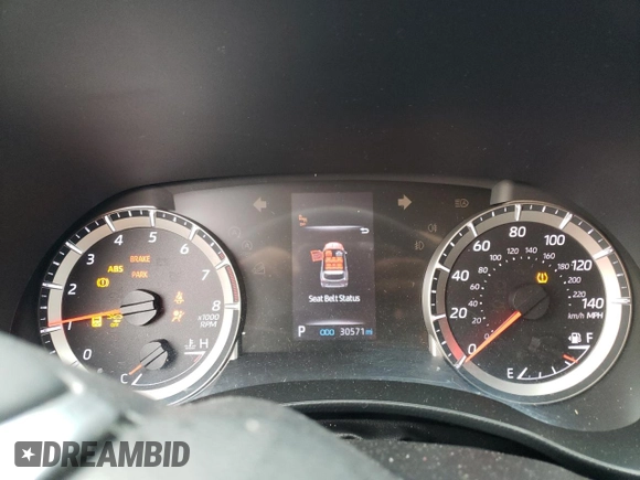 2020 Toyota Highlander LE with VIN 5TDBZRBH9LS026975, listed as a Copart auction lot 41372393 with 30,571 mi miles and . Bid and sale history available at DreamBid. Image 9.