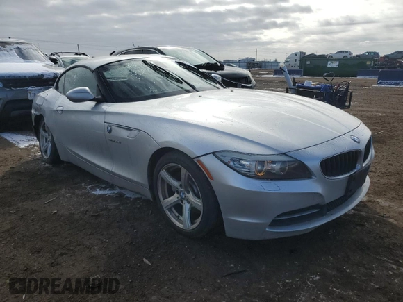 2013 BMW Z4 sDrive28i with VIN WBALL5C57DJ104460, listed as a Copart auction lot 45978395 with 109,718 mi miles and Salvage Title. Bid and sale history available at carsss.com. Image 4.