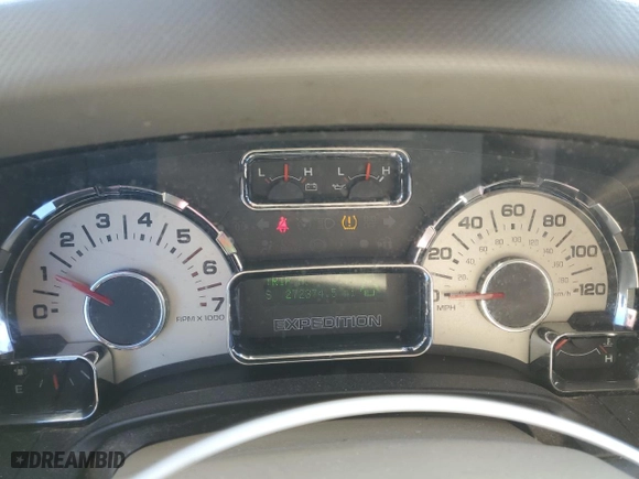 2008 Ford Expedition Eddie Bauer with VIN 1FMFU18578LA32776, listed as a Copart auction lot 48415485 with 272,374 mi miles and Salvage Title. Bid and sale history available at carsss.com. Image 9.