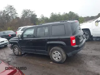 2017 Jeep Patriot Sport SE with VIN 1C4NJPBA7HD122716, listed as a IAAI auction lot 41476403 with 91,816 mi miles and . Bid and sale history available at DreamBid. Image 14.