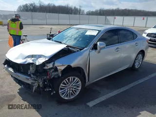 2014 Lexus ES 350 with VIN JTHBK1GG8E2144000, listed as a IAAI auction lot 41642879 with 154,073 mi miles. Bid and sale history available at carsss.com. Image 17.