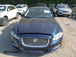 2013 Jaguar XJ Supercharged with VIN SAJWA2GE8DMV43164, listed as a IAAI auction lot 42549807 with 59,744 mi miles and . Bid and sale history available at DreamBid. Image 12.