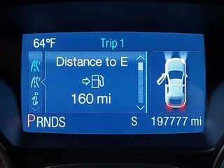 2014 Ford Escape S with VIN 1FMCU0F73EUB52663, listed as a IAAI auction lot 42092515 with 197,777 mi miles. Bid and sale history available at carsss.com. Image 13.