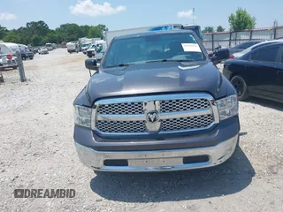 2019 Ram 1500 Big Horn z VIN 1C6RR7TT4KS516856, wystawiony jako IAAI lot #42479156 z przebiegiem 140 579 mil mil oraz . Historia ofert i sprzedaży dostępna na DreamBid. Obrazek 12.