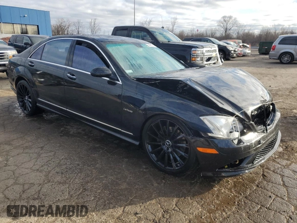 2007 Mercedes-Benz S 550 z VIN WDDNG71X37A062279, wystawiony jako Copart lot #53285205 z przebiegiem Nie podano mil oraz Szkoda całkowita • Salvage title. Historia ofert i sprzedaży dostępna na DreamBid. Obrazek 4.